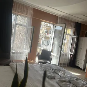 Cemre Estambul